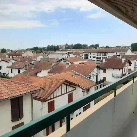 Appartement T3 Renove A 10 Min Du Centre-Ville Avec Balcon, Garage Et Wifi A Saint-Jean-De-Luz - Fr-1-239-584 Exterior photo