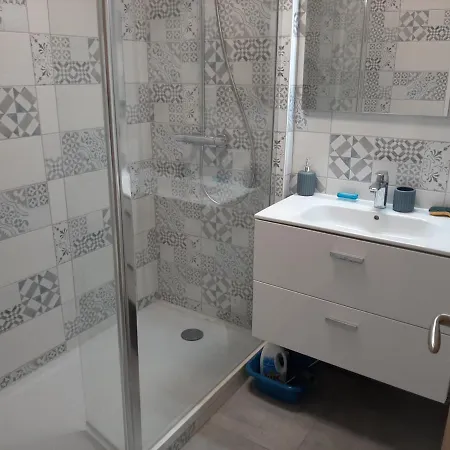 Appartement T3 Renove A 10 Min Du Centre-Ville Avec Balcon, Garage Et Wifi A Saint-Jean-De-Luz - Fr-1-239-584 Exterior photo